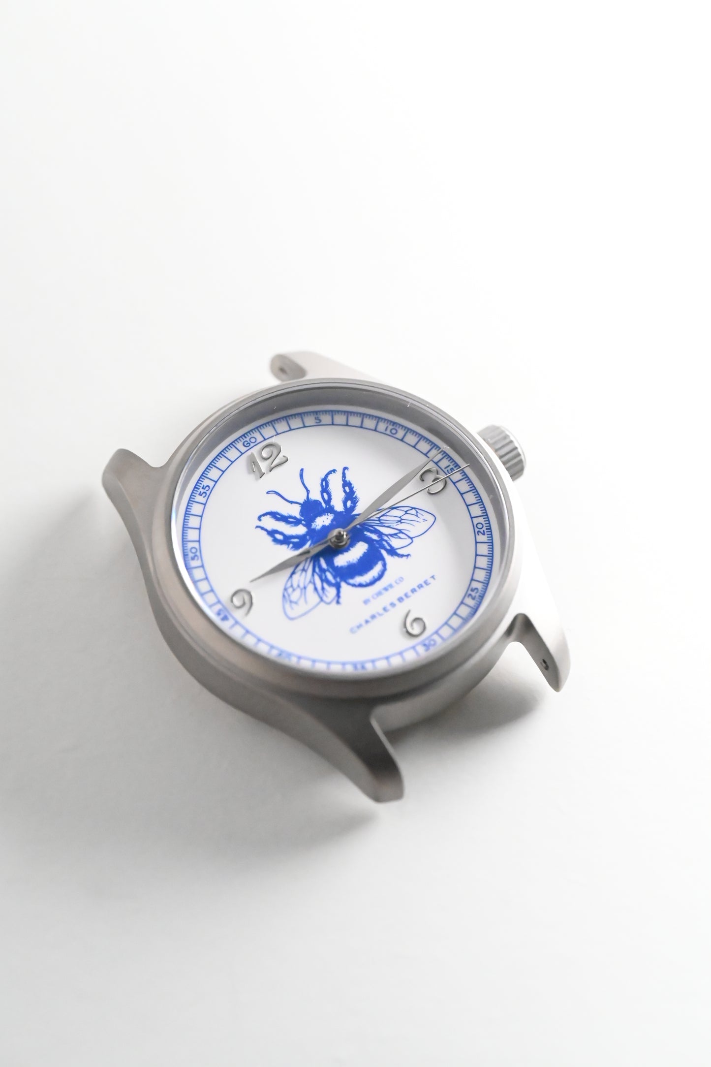BUMBLE BEE porcelain (Coming Soon)
